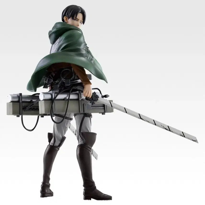 [BUNJANG] Attack on Titan Levi B Prize Figure (Sealed) / (미개봉)진격의거인 리바이B상