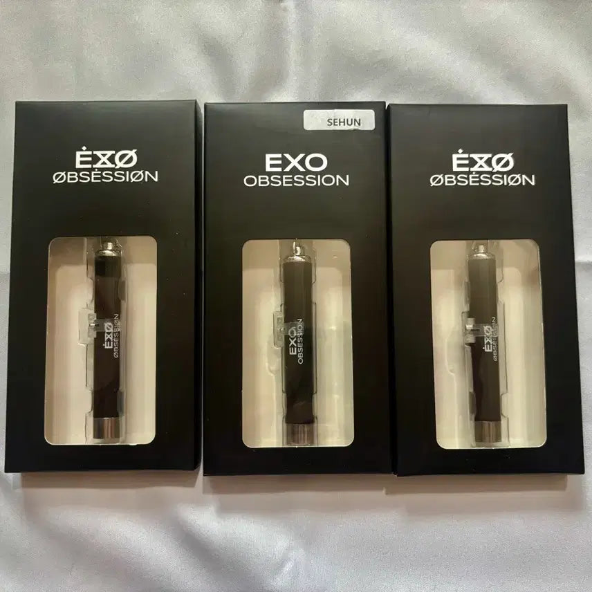 [BUNJANG] EXO Obsession Photo Projection Keychain Set / 엑소 EXO 옵세션 포토 프로젝션 키링 찬열 백현