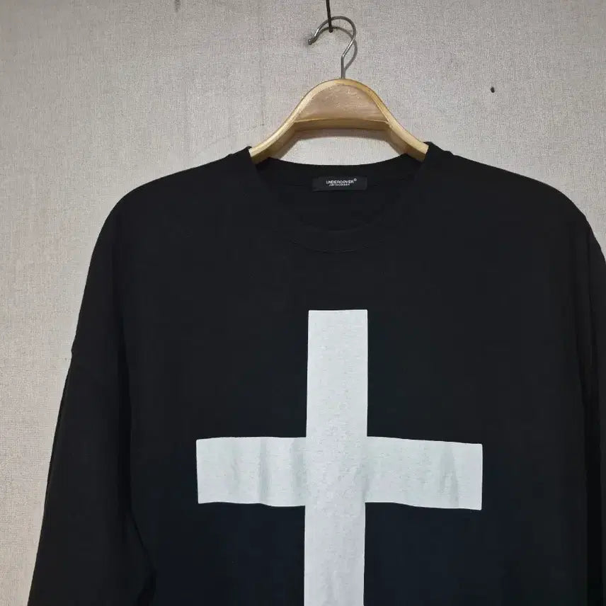 [SOLD OUT] 언더커버 십자가 프린팅 반팔 티셔츠 블랙 5