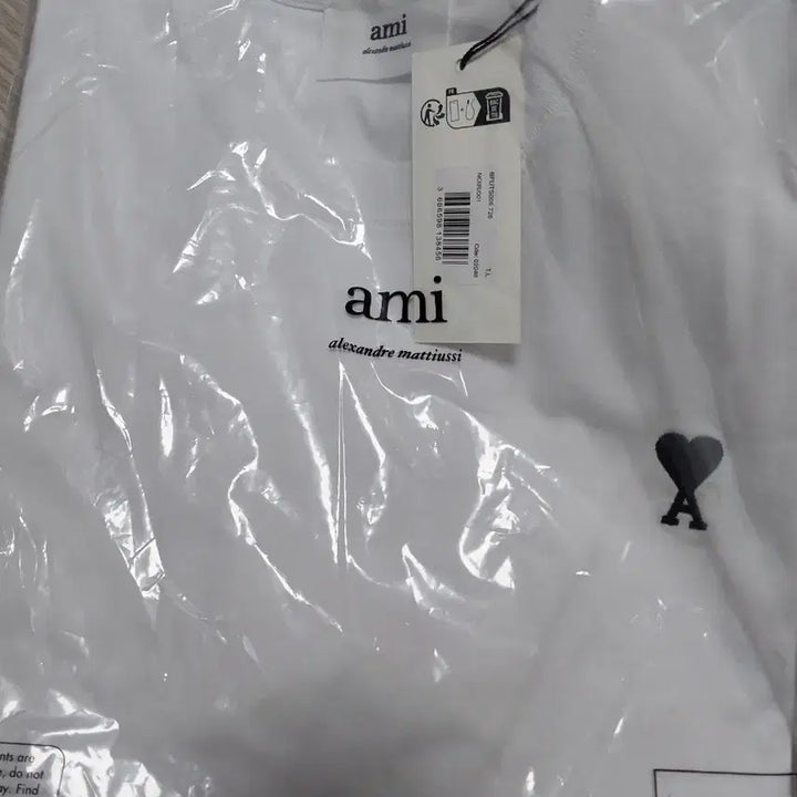 [BUNJANG] AMI Alexandre Mattiussi Heart Logo T-Shirt White / 아미 알렉상드르 마티우시 하트 로고 반팔티 화이트 M L XL 새상품