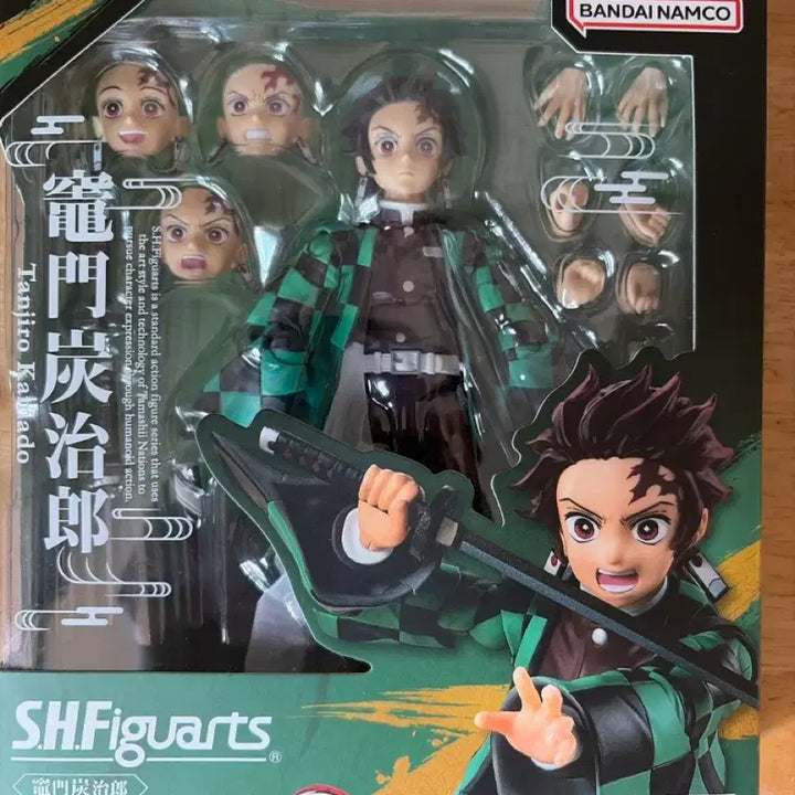 [BUNJANG] Demon Slayer Tanjiro (Unsealed) Action Figure / shf 탄지로 귀멸의 칼날 (단순개봉)