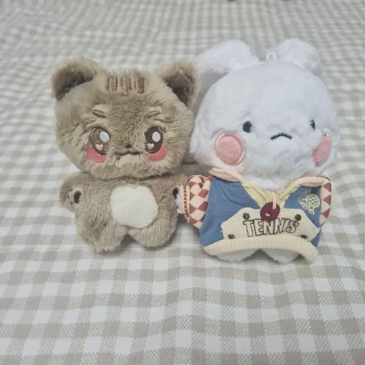 [BUNJANG] BTOB Minhyuk Changsub Unofficial Doll Bundle Set / BTOB 민혁,창섭 비공굿 인형 팝니다.(가격 제시 환영)