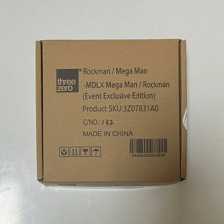 [BUNJANG] Threezero Rockman Mega Man Figure (Event Limited Edition) / 쓰리제로 록맨 메가맨 피규어 (이벤트 한정판)