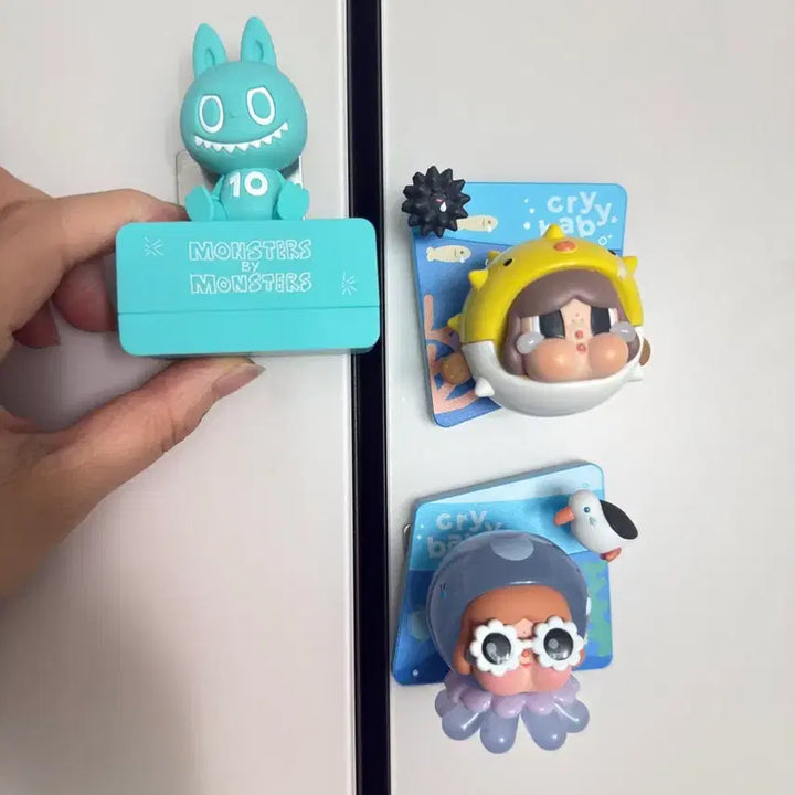 [BUNJANG] Pop Mart Crybaby Sea of Tears Pufferfish &amp; Seal Figure / 팝마트 크라이베이비 눈물바다 자석 피규오 노랑 복어 마그넷