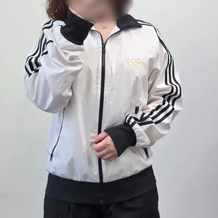 [BUNJANG] Vintage Adidas Olympic Edition Windbreaker / [프립]빈티지 아디다스 올림픽 에디션 윈드브레이커 바람막이