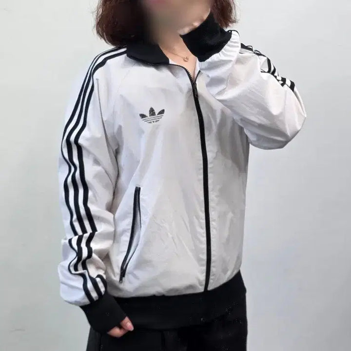 [BUNJANG] Vintage Adidas Olympic Edition Windbreaker / [프립]빈티지 아디다스 올림픽 에디션 윈드브레이커 바람막이