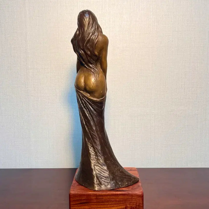 [BUNJANG] Dongbronze "Eternal Silhouette" Bronze Woman Sculpture (35cm) / 동브론즈 여인상 영원의 실루엣(35cm)