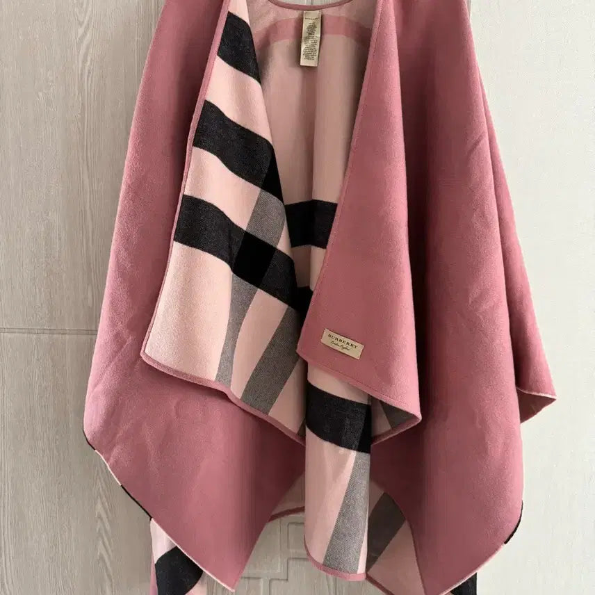 [SOLD OUT] 정품 버버리 리버시블 메리노 울 판초