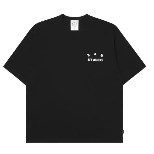 [BUNJANG] IAB Studio Logo Short Sleeve T-Shirt Black White / [당일 무료발송] 아이앱 스튜디오 IAB 로고 반팔 티셔츠 블랙 화이트
