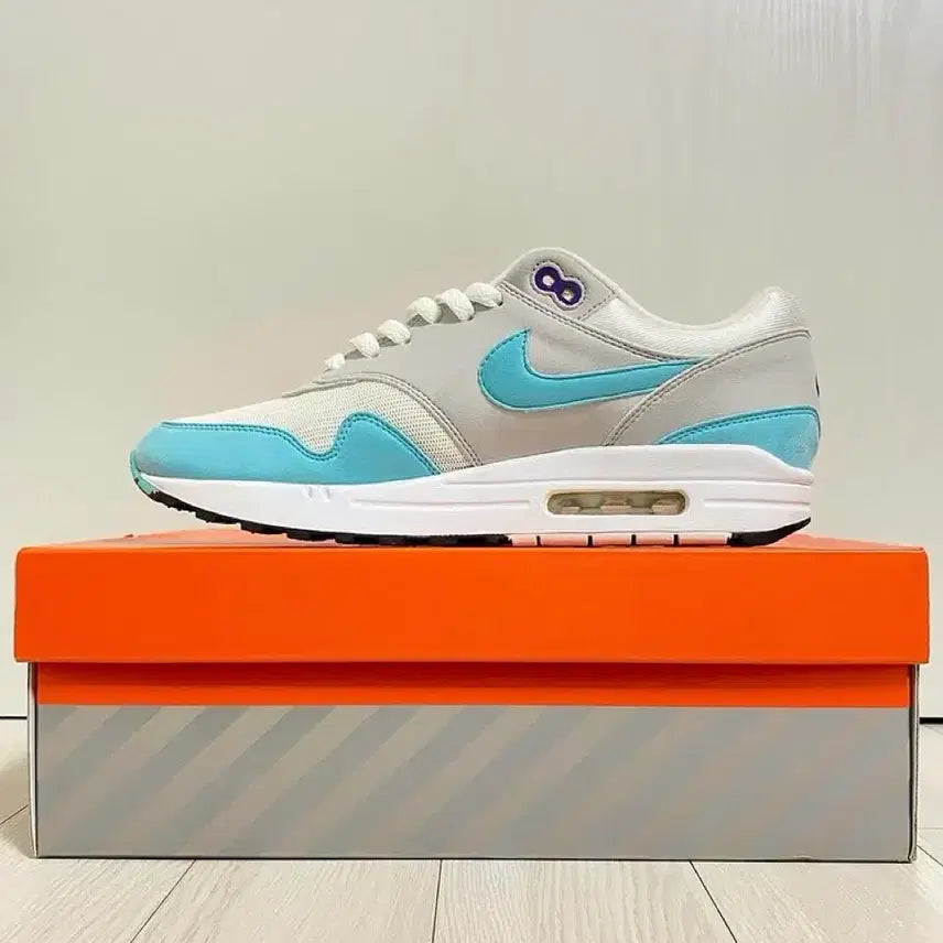 [BUNJANG] Nike Air Max 1 OG Aqua Sneakers (US 9) / NIKE AIR MAX 1 OG AQUA 2017