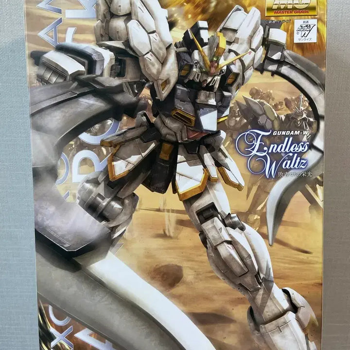 [BUNJANG] MG Sandrock Gundam Ver. Ka Model Kit with Box Art Card / MG 샌드록 박스아트 카드 포함 판매합니다