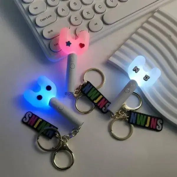 [BUNJANG] NewJeans Mini Binky Bong Keychain / 뉴진스 미니 빙키봉 키링