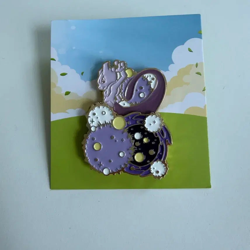 [BUNJANG] Pokemon Center Mewtwo "I SAK" Pin Badge / 포켓몬스터 이삭 뱃지 뮤츠
