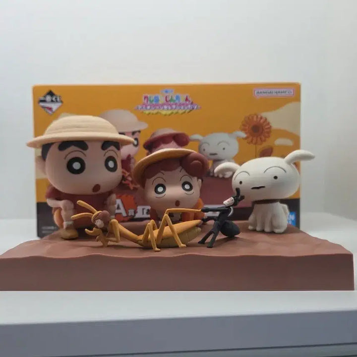 [BUNJANG] Crayon Shin-chan Figure (Prize A) / 짱구 쿠지 a상 피규어