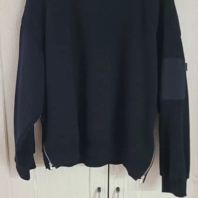 [BUNJANG] Juun.J 23SS Shoulder Pad Oversized Sweatshirt / 준지 / 23SS 어깡 마원 맨투맨 / S(105)