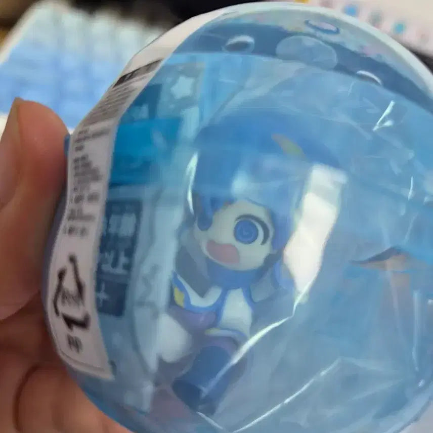 [BUNJANG] Vocaloid Kaito Gacha Figure - Sealed / 미개봉) 보컬로이드 꽈당 카이토 (판매&amp;미쿠교환)