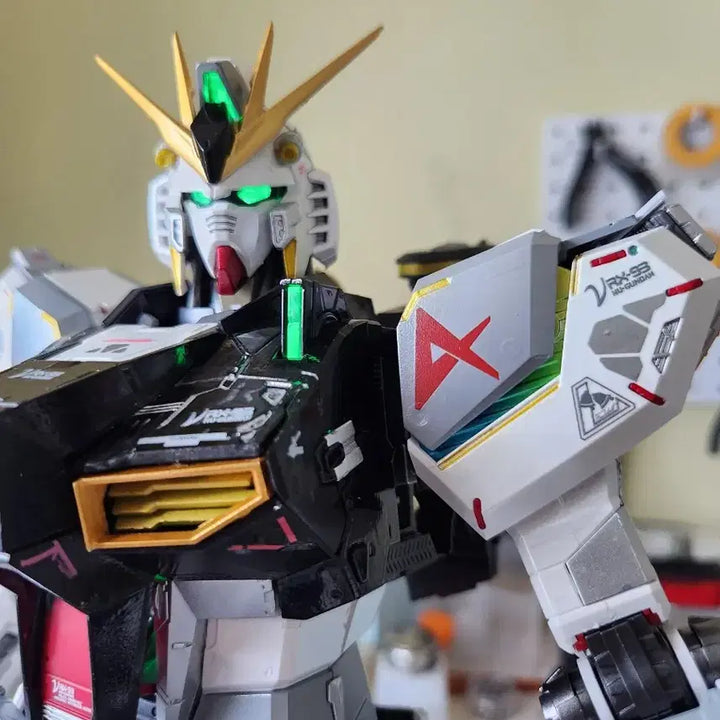 [BUNJANG] Daban Metal Structure RX-93 Nu Gundam Painted Model / 다반 메탈스트럭쳐 뉴건담 도색작