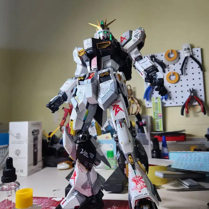[BUNJANG] Daban Metal Structure RX-93 Nu Gundam Painted Model / 다반 메탈스트럭쳐 뉴건담 도색작