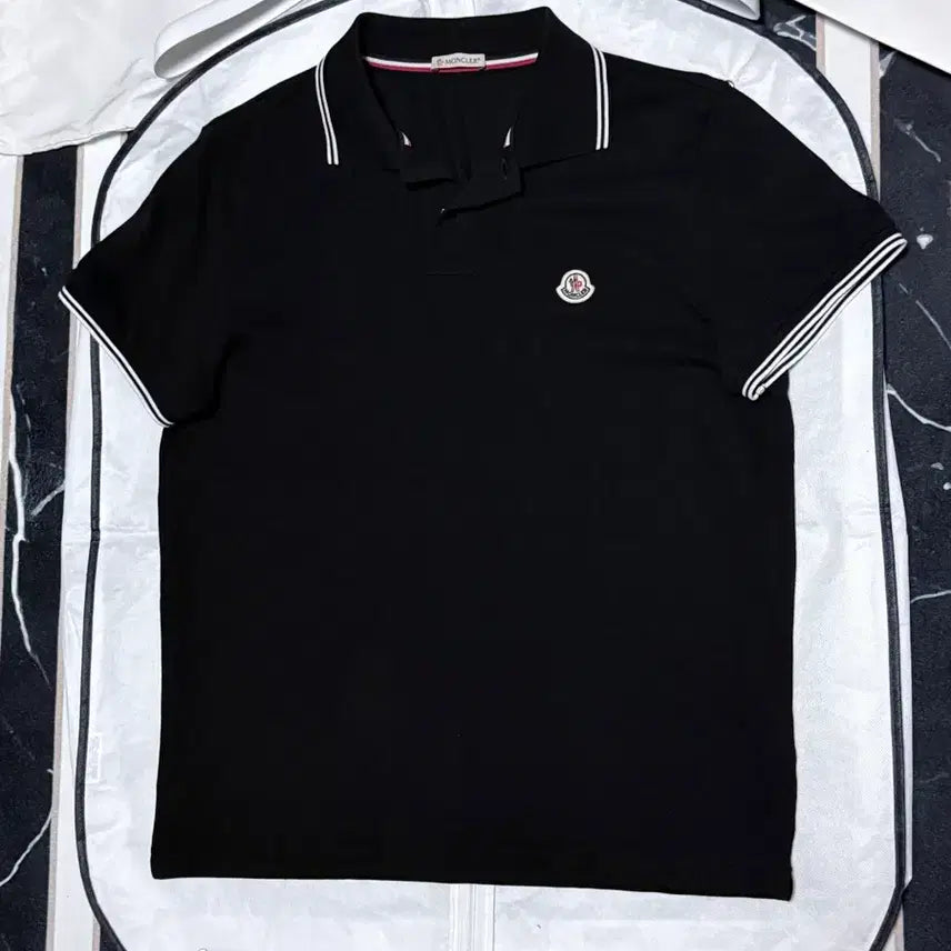 [BUNJANG] Moncler 23SS Black Short-Sleeve Polo Shirt - Size M / [23SS/M/S급]몽클레어 카라티 블랙