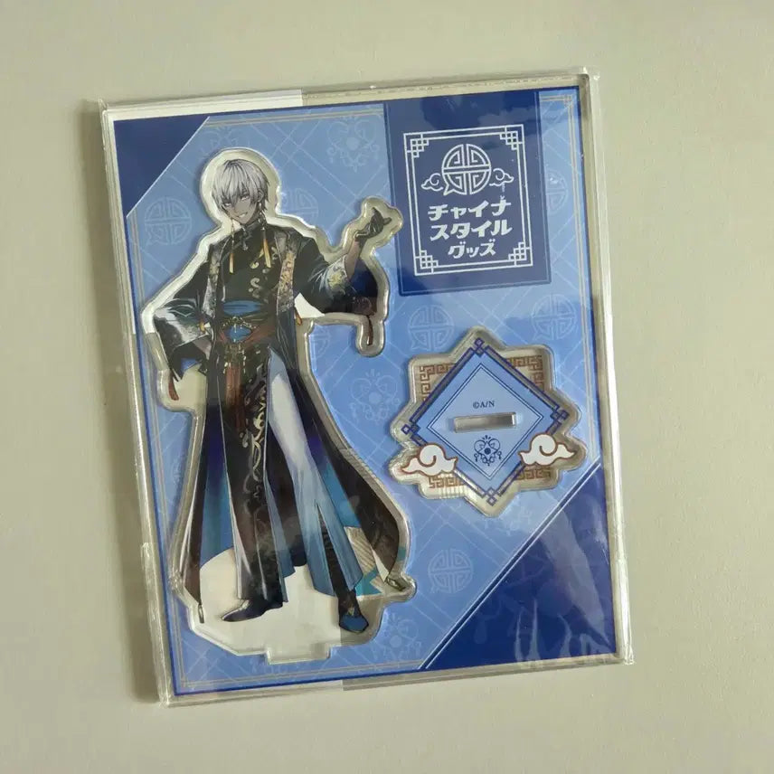 [BUNJANG] Nijisanji Ibrahim China Style Acrylic Stand / 니지산지 이브라힘 차이나 스타일 아크릴스탠드