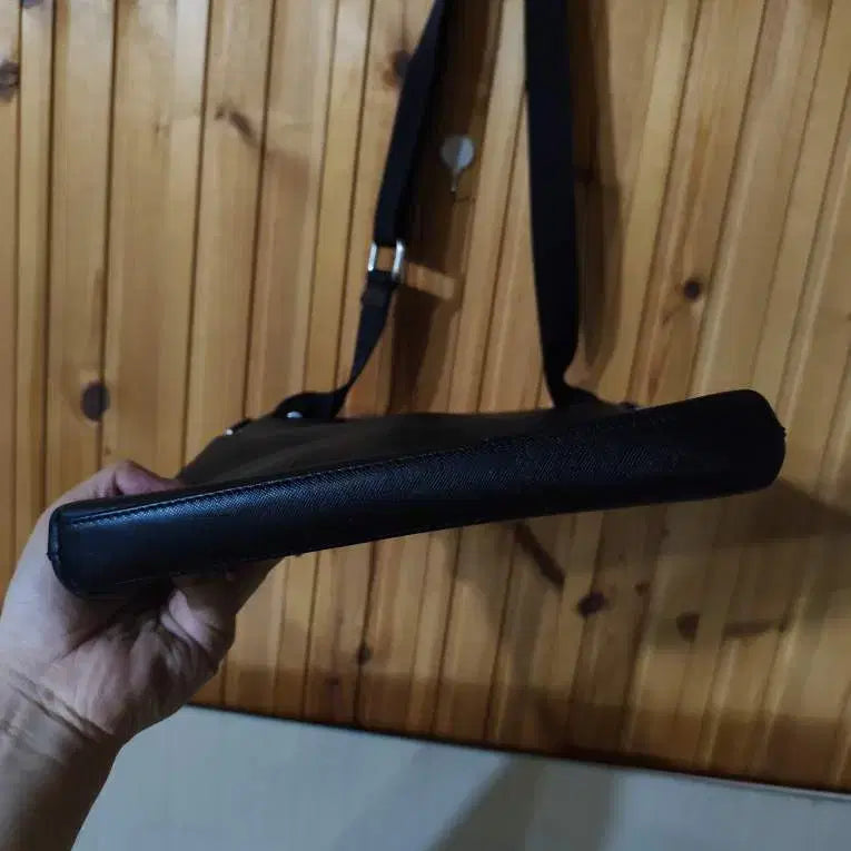 [BUNJANG] MCM Black Saffiano Leather Crossbody Bag / MCM 블랙 사피아노 가죽 크로스백