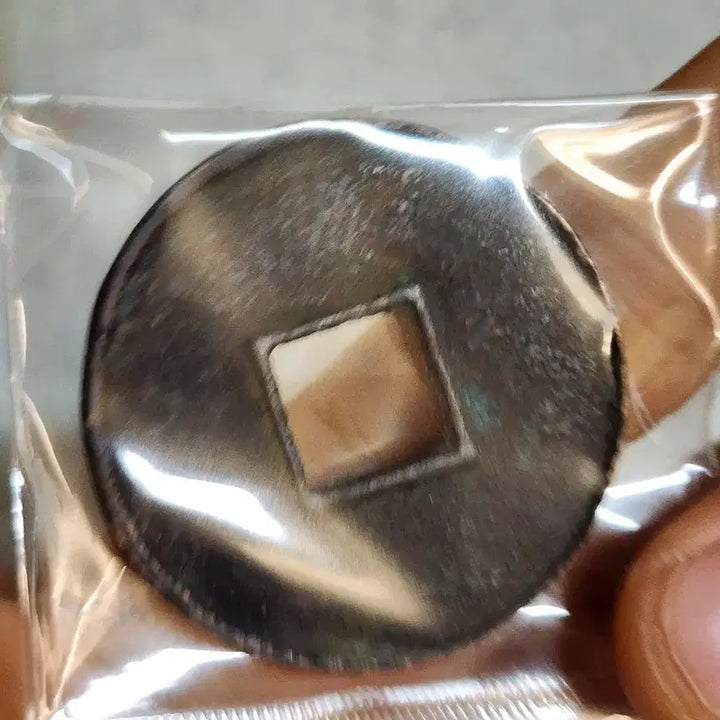 [BUNJANG] Antique Coins Bundle: Gold, Silver, Chinese, Foreign, Modern / 대형103.금화.은화.옛날돈.엽전.은괴.호신불.중국동전.해외주화.근대주화