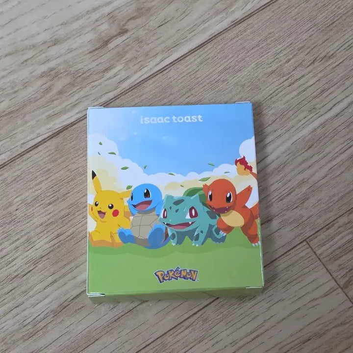[BUNJANG] LeeSak Toast x Pokemon Mewtwo Badge / 이삭토스트 포켓몬스터 뮤츠 뱃지