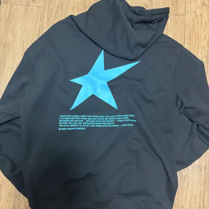[BUNJANG] Crush 2025 Concert MD Hoodie Black / 크러쉬 2025 콘서트 MD 후드티 블랙