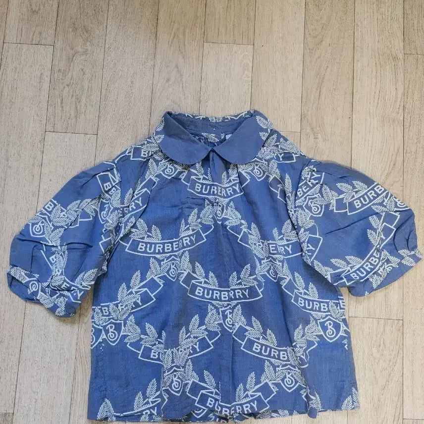 [BUNJANG] Burberry Kids Logo Cotton Blouse (12Y) / 50만원새옷.정품.신형) 12y 버버리키즈 로고 면 코튼 블라우스