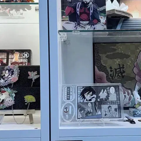 [BUNJANG] Demon Slayer 2024 World Tour Limited Edition Random Card Set (Obanai &amp; Mitsuri) / 귀멸의칼날 2024 월드투어 한정판 카드 오바나이.미츠리