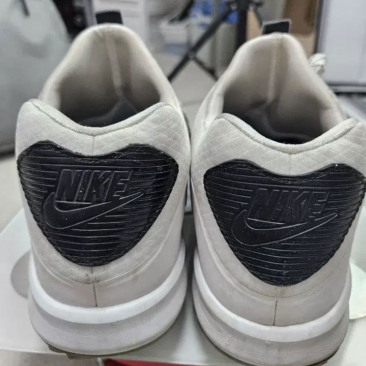 [BUNJANG] Nike Air Max 90 Golf Shoes White/Beige Size 280 / 최저가!!!나이키 에어맥스 90 골프화 화이트/베이지 280