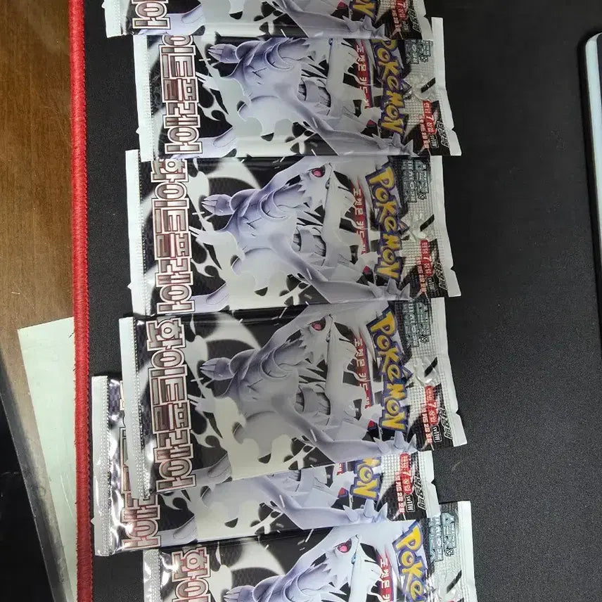 [BUNJANG] Pokemon White Flare Sealed 6-Pack Box / 자판기 화이트플레어 미개봉 6팩