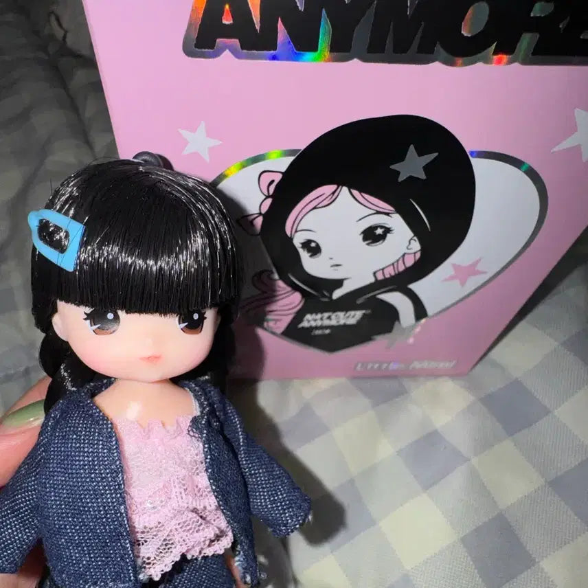 [BUNJANG] ILLIT LILILILI Denim Girl Mini Doll Keychain / 아일릿 리틀미미 인형 데님걸 키링