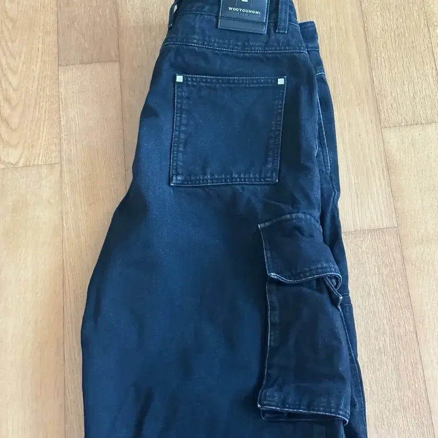 [BUNJANG] Wooyoungmi FW23 Wide Cargo Denim Pants Black Size 50 / 23fw 우영미 와이드 카고 데님 블랙 50사이즈