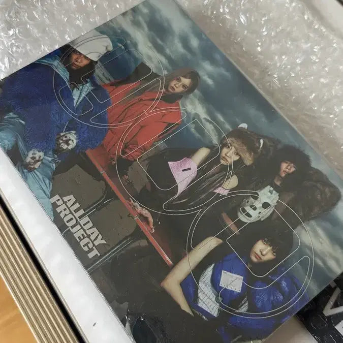 [BUNJANG] ALLDEF Autographed Poster (Sealed) / 올데프 싸인 포스터 미개봉