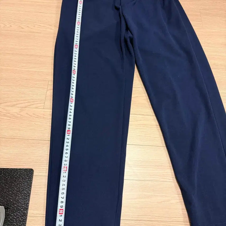 [BUNJANG] Unused Navy Slack Pants (Size 30-32) / 미사용 밴딩 구김없는 슬랙스 네이비 바지 30-32 정도 사이즈