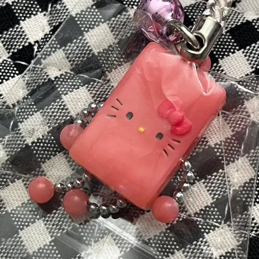 [BUNJANG] Sanrio Classic Hello Kitty String Charm (Pink) / 산리오) 고전 헬로키티 키티스트랩 (양갱 달랑이/핑크)