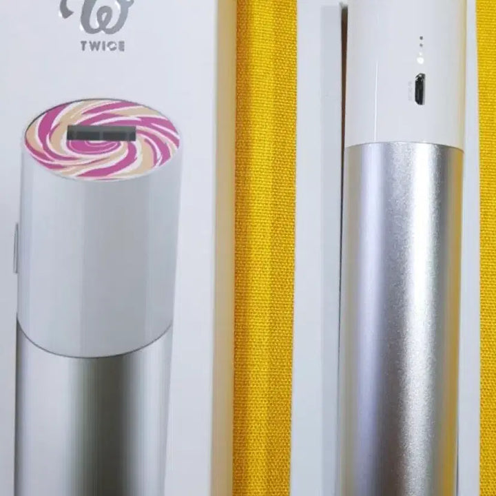 [BUNJANG] TWICE Candy Bong Power Bank 2000mAh / 트와이스 캔디봉 보조배터리