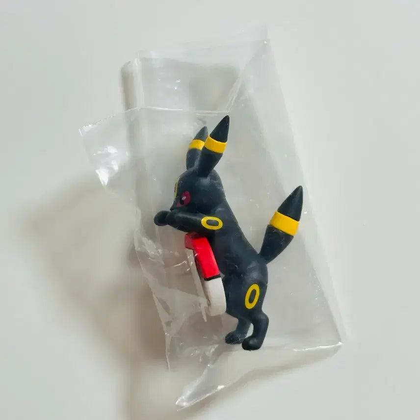 [BUNJANG] Pokemon Ichiban Kuji Eevee Umbreon Figure / 포켓몬스터 포켓몬 제일복권 이치방쿠지 이브이 블래키 히퍼