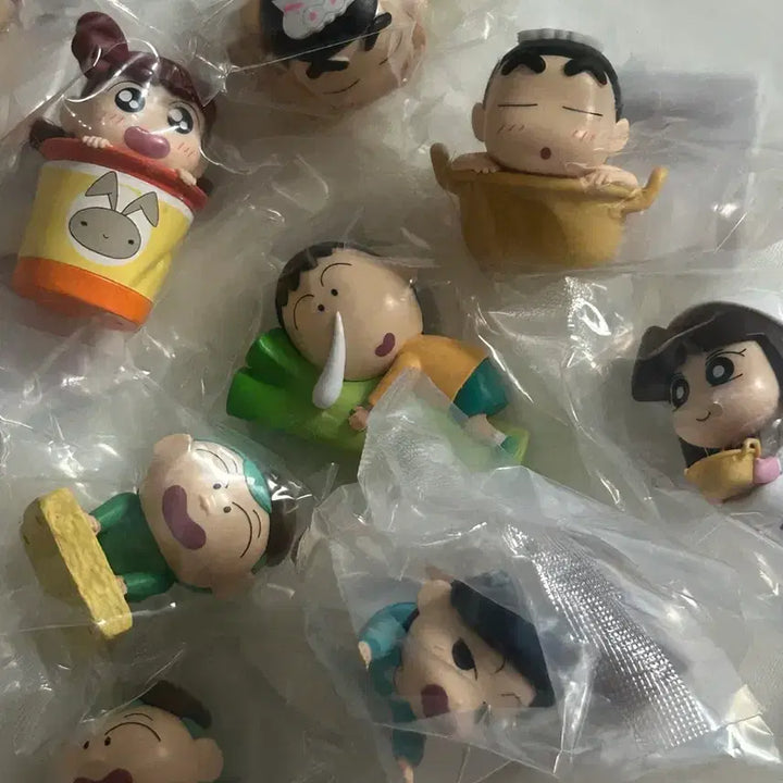 [BUNJANG] Crayon Shin-chan Ramen Stopper Figures (Set Available) / 짱구 라면스토퍼 피규어 / 맹구 짱구 철수 유리 훈이 수지
