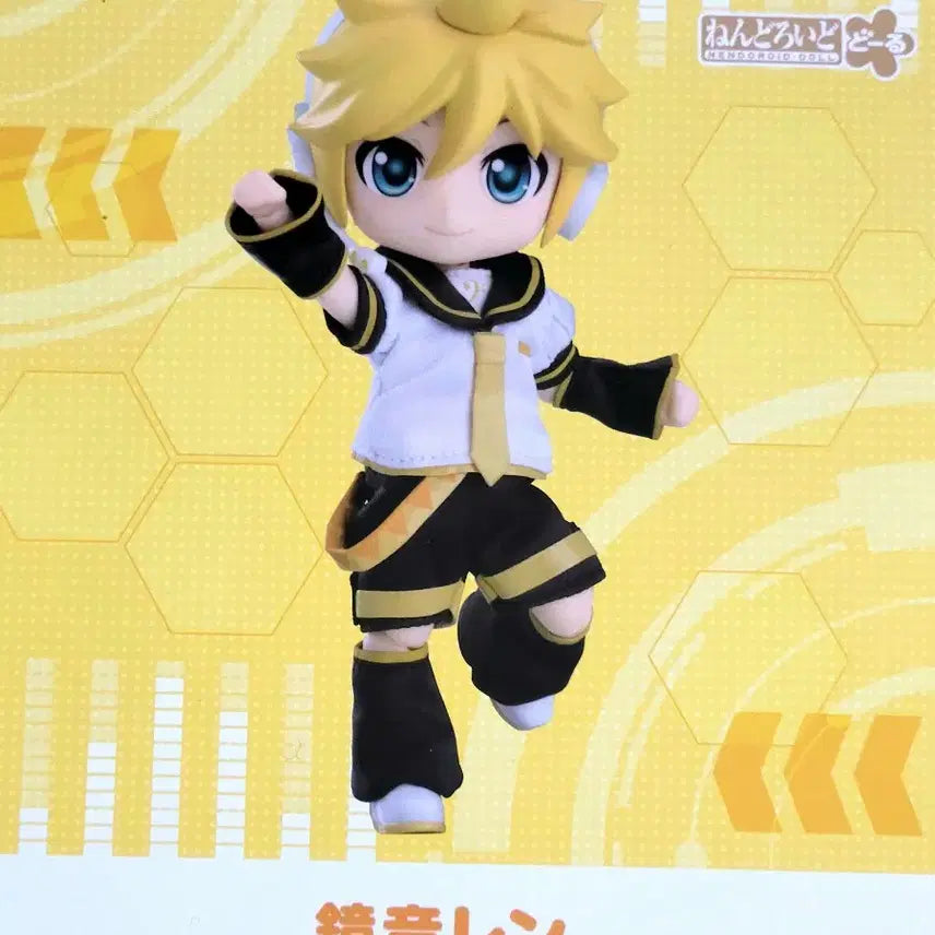 [BUNJANG] Kagamine Len Nendoroid Figure / 카가미네 렌 넨도돌 넨도로이드 피규어