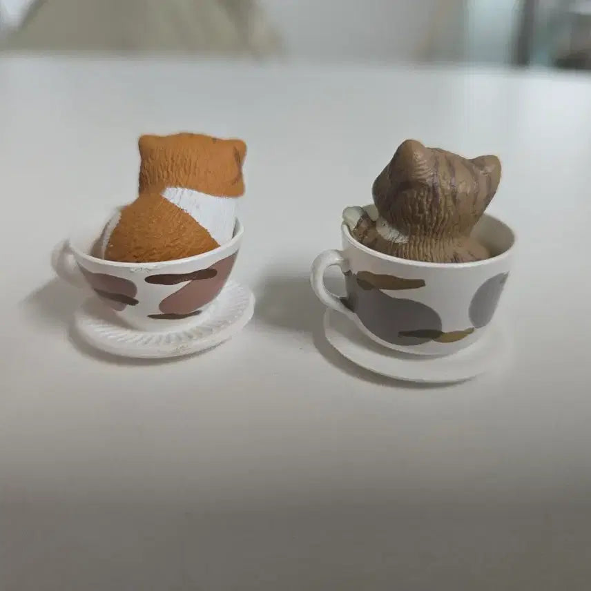 [BUNJANG] Teacup Cat Gacha Figures Set / 티컵 고양이 피규어 가챠 2개 일괄