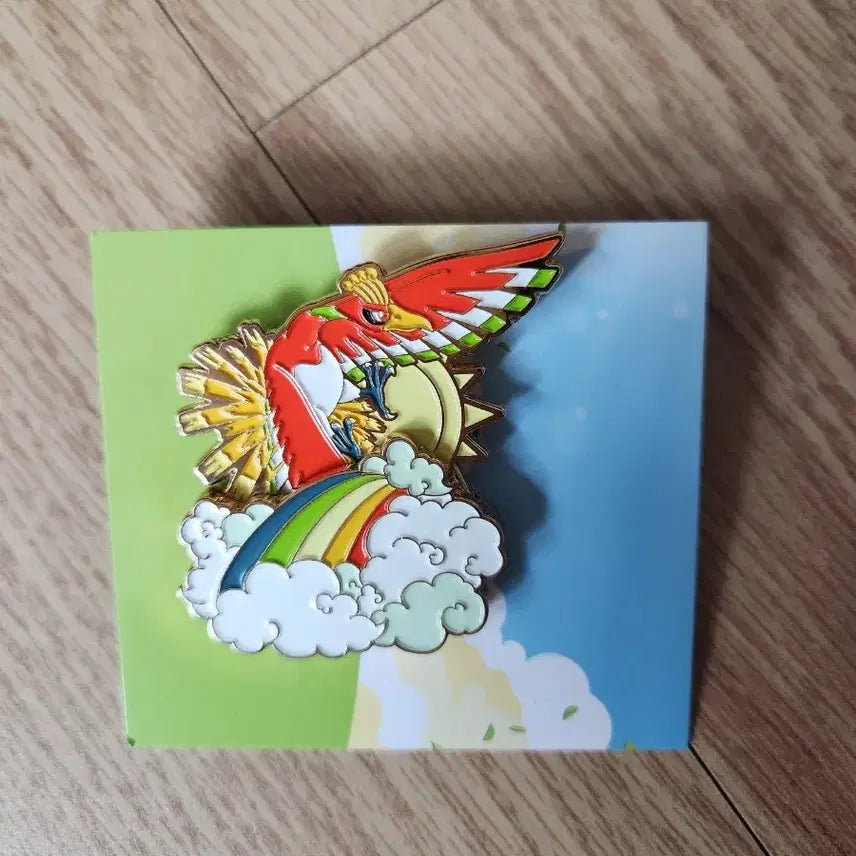[BUNJANG] Isak Toast Rainbow Bird Badge / 이삭토스트 뱃지 칠색조 팔아요
