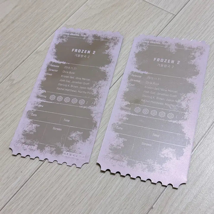 [BUNJANG] Megabox Frozen 2 Elsa Ticket Book + 2 Illustration Tickets / 메가박스 겨울왕국2 엘사 티켓북+일러스트 티켓 2장