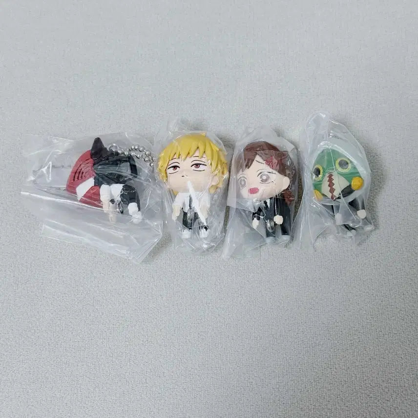 [BUNJANG] Chainsaw Man Gacha Set / [일괄] 체인소맨 대롱 가챠 4종