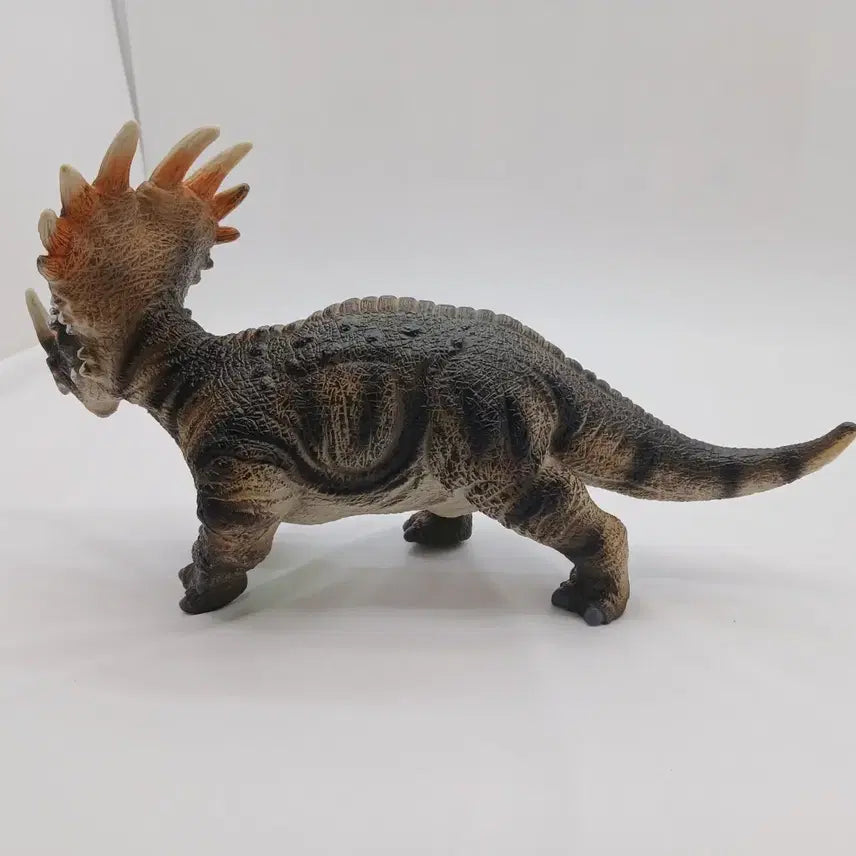 [BUNJANG] Jurassic World Soft Squishy Styracosaurus Dinosaur Figure Toy Model / 쥬라기월드 공룡 피규어 장난감 모형 인형 말랑말랑 소프트 스티라코사우루스