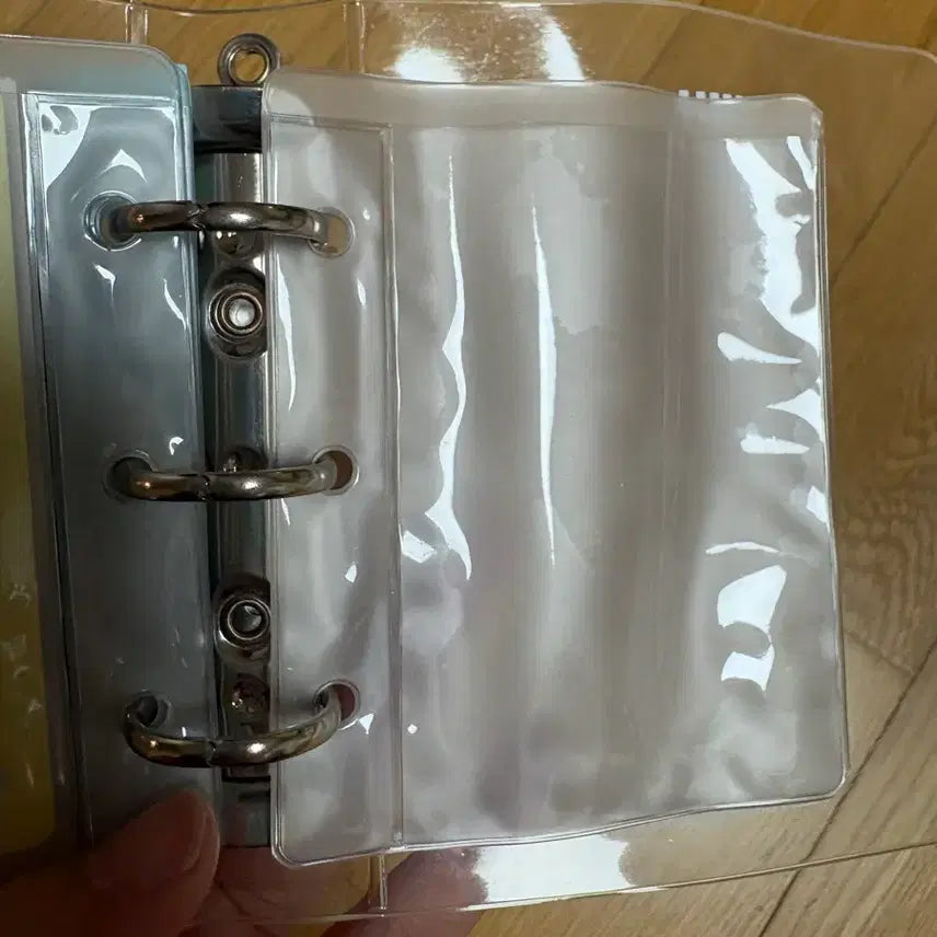 [BUNJANG] ILLIT Membership Kit Photocard Holder / 아일릿 멤버십 키트