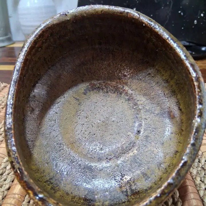 [BUNJANG] Hweryeongyu Asymmetrical Tea Bowl / 회령유 비대칭 다완