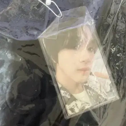 [BUNJANG] NCT Dream Haechan Dream Scape Zone Sweatshirt Photocard Sealed / 엔시티드림 해찬 드림스케이프존 스웨트셔츠 포카 포토카드 미개봉