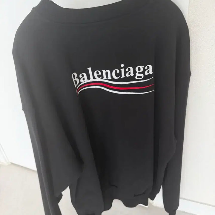 [BUNJANG] Balenciaga Black Sweatshirt / 발렌시아가 맨투맨 블랙